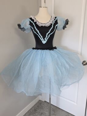 Joanna Designs Vintage Classic Light Blue Ballet Dance Costume Lace Detail Med
